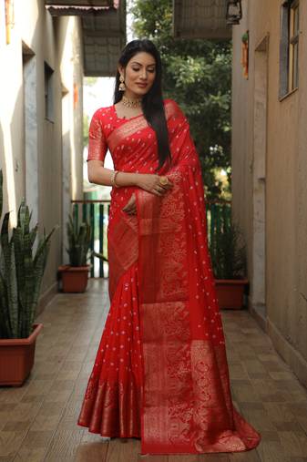 Women Scarlet Bandhej Kanjivaram Soft Silk Zari Weaving With Rich Pallu Saree With Blouse For Women