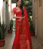 Women Scarlet Bandhej Kanjivaram Soft Silk Zari Weaving With Rich Pallu Saree With Blouse For Women