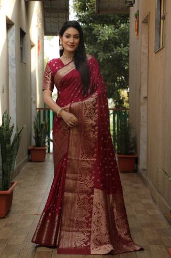Women Maroon Bandhej Kanjivaram Soft Silk Zari Weaving With Rich Pallu Saree With Blouse For Women