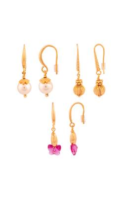 Three pairs of earrings - Swarovski crystal and pearl one gram gold 3