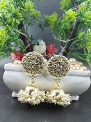   Gold-Plated Dome Shaped Kundan Traditional Jhumka White Color 1