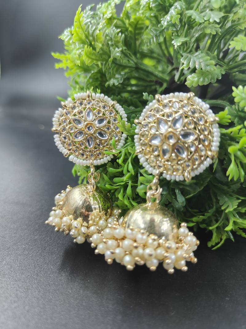   Gold-Plated Dome Shaped Kundan Traditional Jhumka White Color