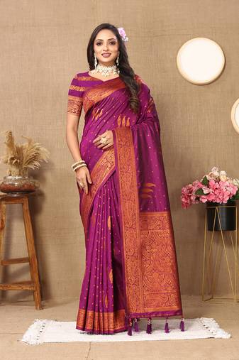 Magenta Soft Silk Copper Zari Weawing Design Saree
