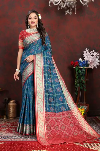Rama Patola Silk Woven Design With Zari Meenakari Weaving Motifs Pallu Saree