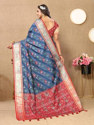 Rama Patola Silk Woven Design With Zari Meenakari Weaving Motifs Pallu Saree 4