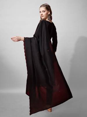 Black cotton embroidered kurta with pant & dupatta 2