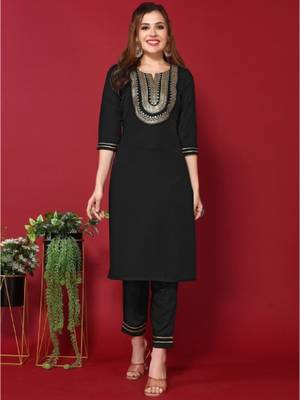Black cotton embroidered kurta with pant & dupatta 3