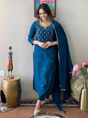 Classique Blue Rayon Kurta Set 2