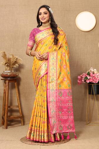 Gold Patola Silk Woven Design With Zari Meenakari Weaving Motifs Pallu Saree