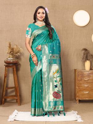 Rama Soft Paithani Silk Woven Design Rich Zari Meenakari Weaving Saree 1