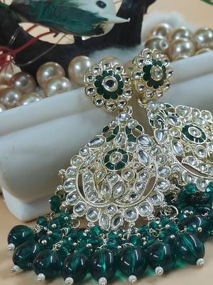   Beautiful Green Color Gold Plated Pearl Earrings for Wo  and Girls 5