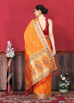 Soft Slub Silk Blend Saree With Beautiful Zari  & Meenakari Weaving Pallu With Zari Weawing Border 3