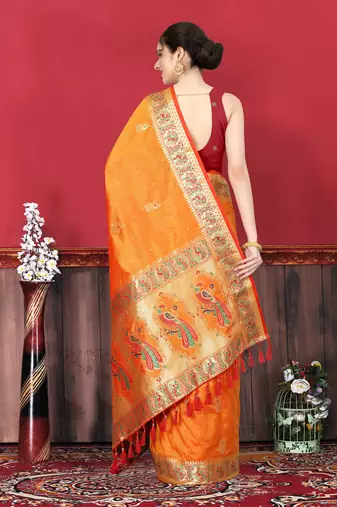 Soft Slub Silk Blend Saree With Beautiful Zari  & Meenakari Weaving Pallu With Zari Weawing Border
