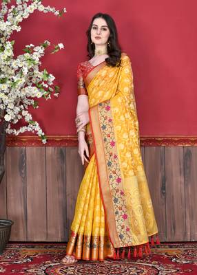 Soft Cotton Silk Saree With Beautiful Zari  & Meenakari Weaving Pallu With Zari Weawing Border 1