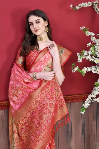 Soft Cotton Silk Saree With Beautiful Zari  & Meenakari Weaving Pallu With Zari Weawing Border
