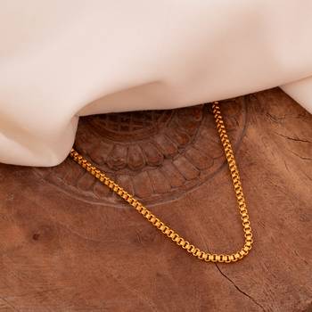 Golden Box Chain Medium Length 24" Unisex 1