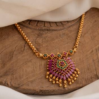 Radiant Blossom Red Stone Pendant Necklace 1