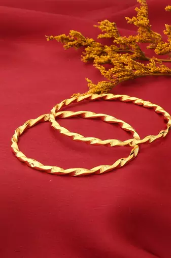 Elegant Gold-Plated Twisted Bangles