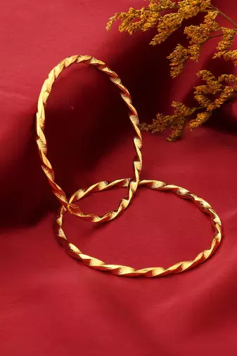 Elegant Gold-Plated Twisted Bangles