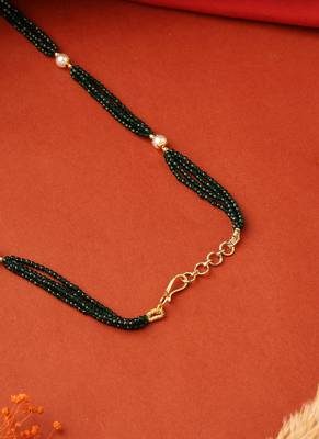 Green and White Beads Necklace 3