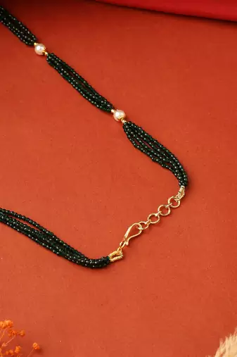 Green and White Beads Necklace