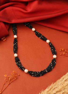 Black Beads Necklace with White Pearls 1