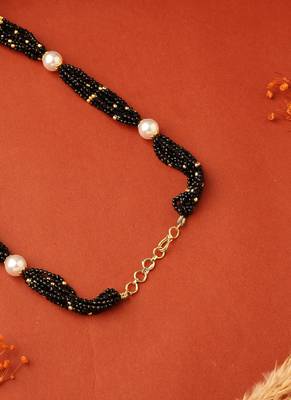 Black Beads Necklace with White Pearls 4