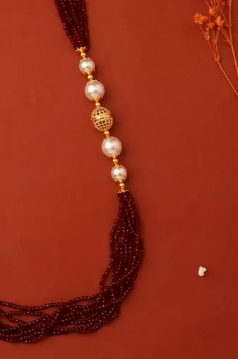 Maroon Bead Necklace with Side Pearls