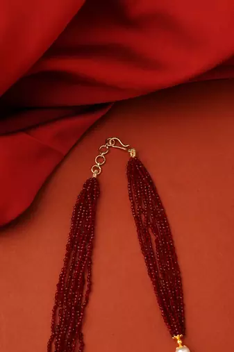 Maroon Bead Necklace with Side Pearls