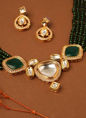 Kundan Pendant with Green Beads Necklace Set 3