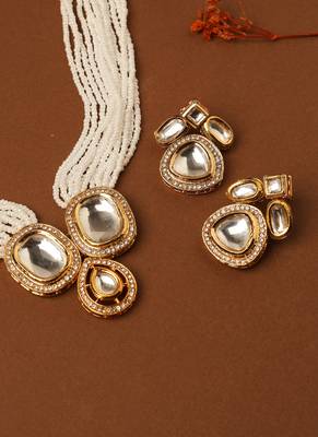 Long White Pearl Necklace with Kundan Pendant 3