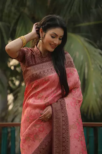 Women Peach Faux Kanjivaram Soft Silk Zari Weaving With Rich Pallu Saree With Blouse For Women