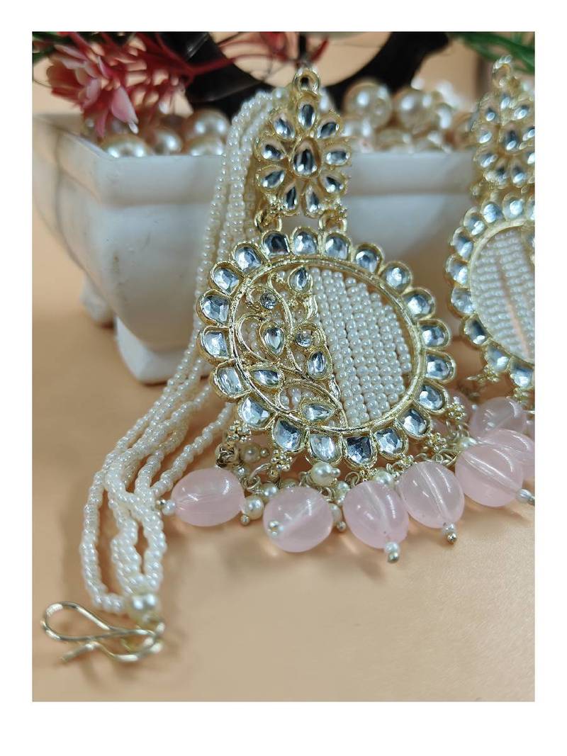   Fashionable Pearl baby pink Colour Chandabali Earrings