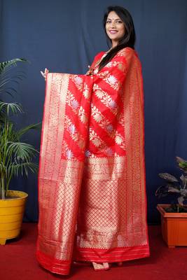 Women's Red Handloom Faux Banarasi Silk Zari Woven Saree with Blouse 4