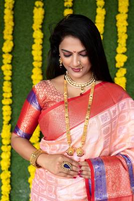 Women's Peach Faux Kanchipuram Silk Zari Woven Saree with Blouse 4