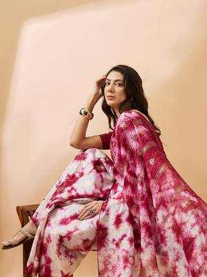 Red Color Weaving Work Cotton Blend Saree With Blouse 2