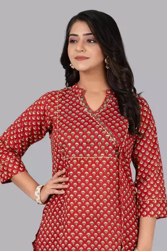Straight kurta with stand coller neck & pant