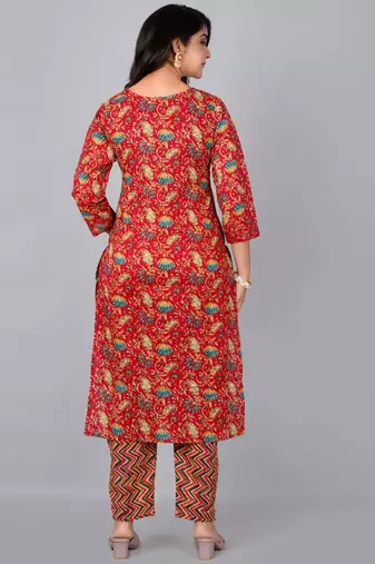 Straight kurta with thread work at neck & pant
