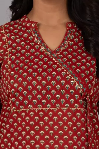 Straight kurta with stand coller neck & pant