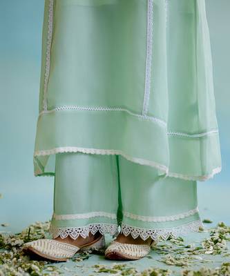 Green Pant Muslin Embellished Kurta Set 5
