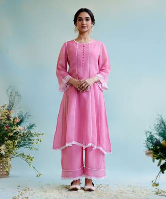 Pink Muslin Embroidery Kurta Set 2