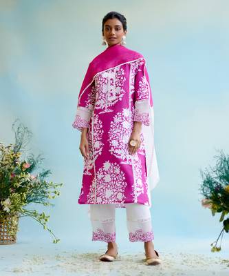 Cranberry floral printed kurta Set 1