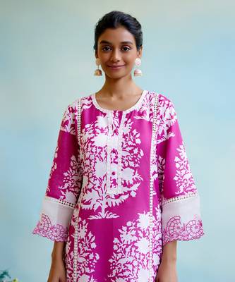 Cranberry floral printed kurta Set 3