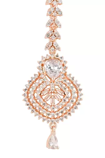 I jewels rose gold cubic zirconia american diamond teardrop design hair accessory maang tikka for women (t2171w)