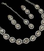 Neacklesh  set .moti  ,kundan