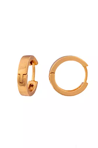 Four sets of earrings - one gram gold