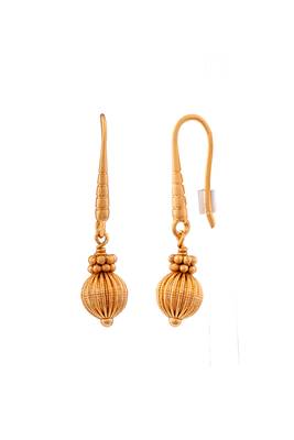 Four sets of earrings - one gram gold 6