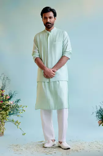 Minty dream pintuck kurta
