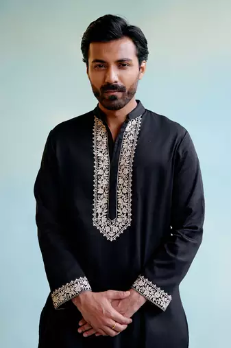 Black embroidered kurta