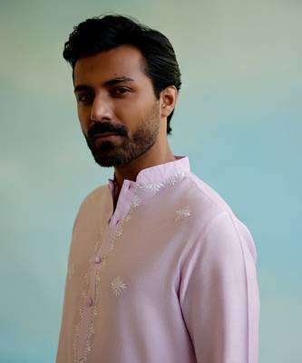 Lilac bliss kurta with narrow pants 2
